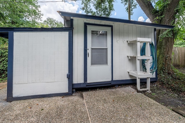 1226 Timbergrove Ln, Houston, TX 77008 - property entrance