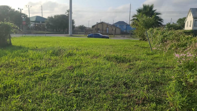 3927 Ball, Galveston, TX 77550