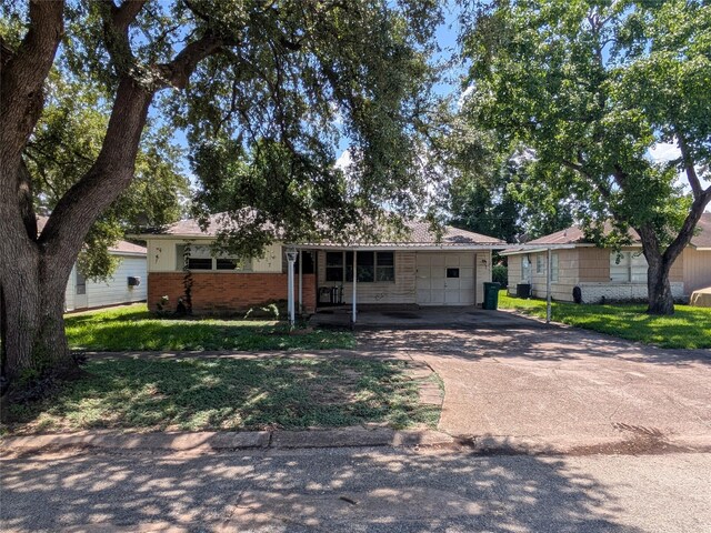 1317 Susan St, Pasadena, TX 77506 - photo 1