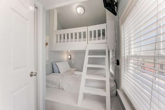4211 Surf Dr, Galveston, TX 77554 - view of bedroom