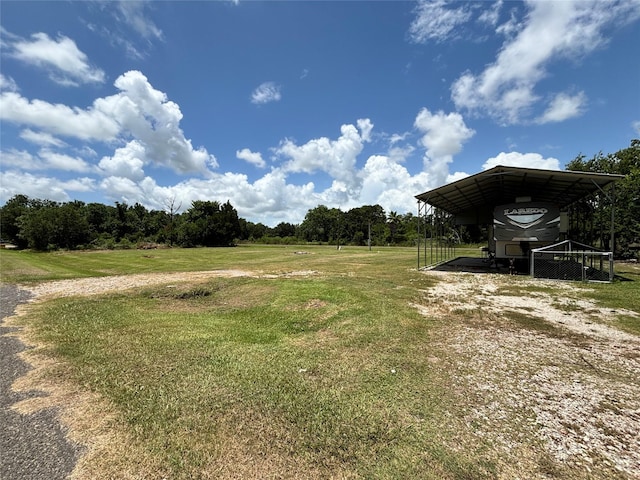 608 Neirbo St, Anahuac, TX 77514