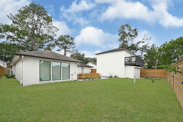 7530 Deep Forest Dr, Houston, TX 77088 - back of house with a fenced backyard and roof with shingles