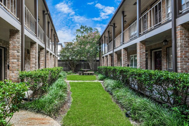 841 Wax Myrtle Ln Unit A, Houston, TX 77079 - photo 22