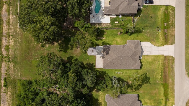 285 Rd 66121, Dayton, TX 77535 - bird's eye view of a pool area