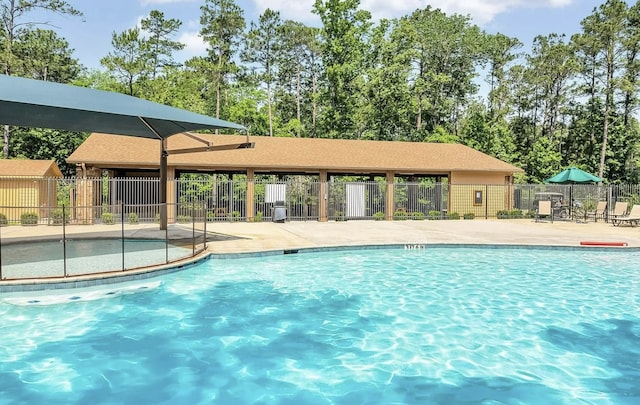 24408 Latrobe Dr, Huntsville, TX 77320 - photo 3