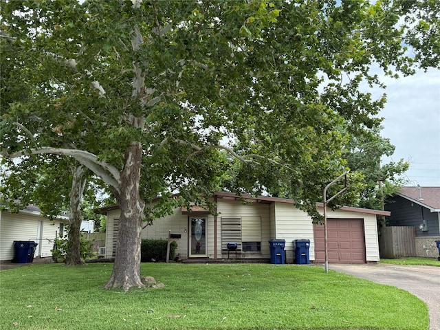 2213 17th Ave N, Texas City, TX 77590 - photo 1