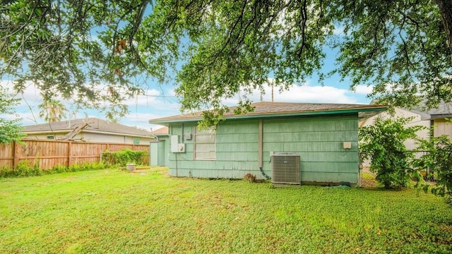 811 W 7th St, Freeport, TX 77541 - photo 32
