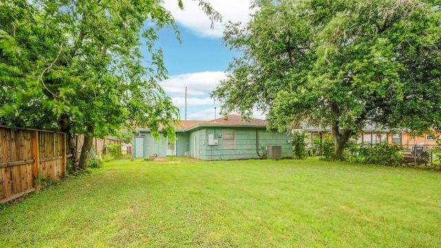 811 W 7th St, Freeport, TX 77541 - photo 33