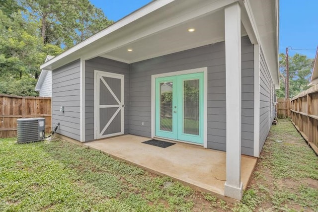 16850 Glenheath, Montgomery, TX 77316 - view of outbuilding featuring a fenced backyard and french doors