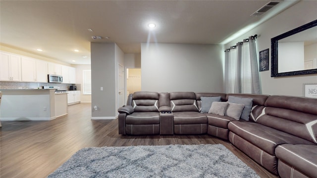 7047 Hobby Wind Ridge Dr, Houston, TX 77075 - photo 8