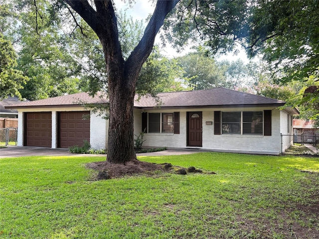 1510 N San Jacinto St, Conroe, TX 77301 - photo 1