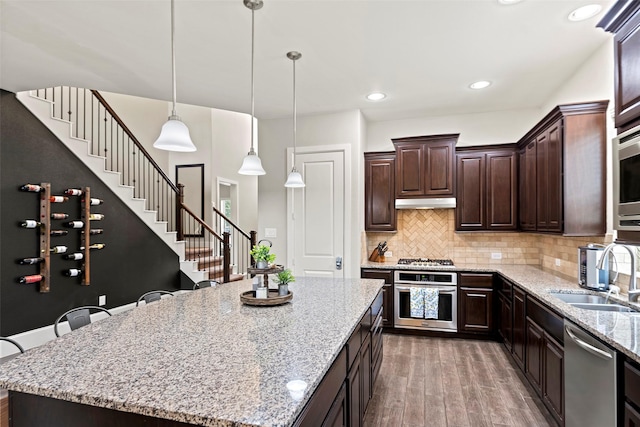 19522 Lighted Hill Ct, Cypress, TX 77433 - photo 13