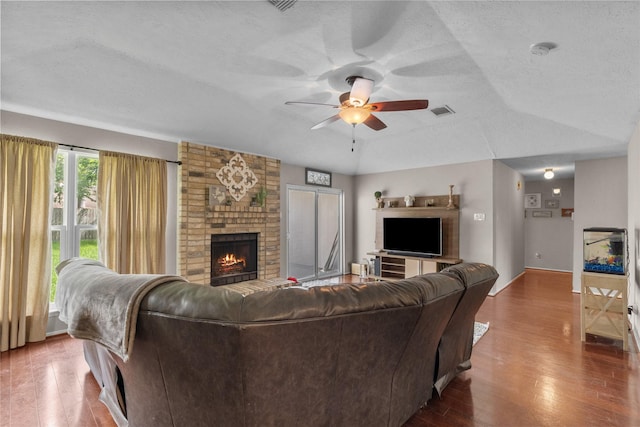 2906 Laurelridge Dr, League City, TX 77573 - photo 22