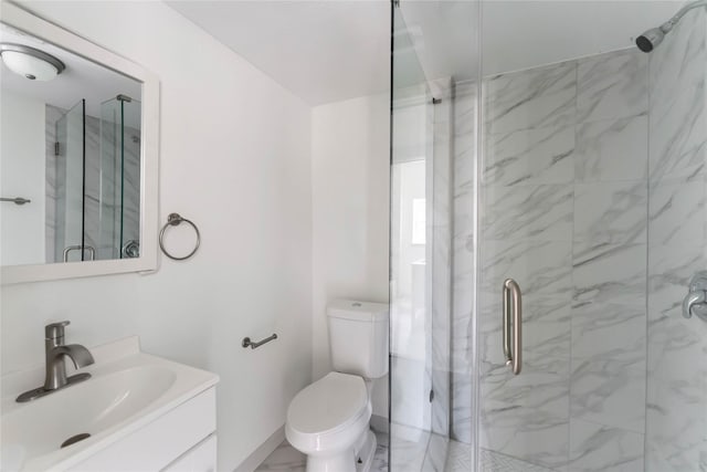 102 Glendale St, Houston, TX 77012 - full bathroom with a marble finish shower and vanity