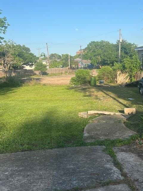 206 Clark St, Richmond, TX 77469 - photo 2