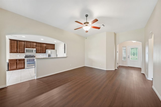 2038 Borthwick Ln, Conroe, TX 77301 - photo 3