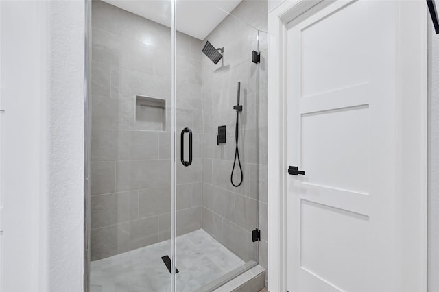 10607 Greenwater Dr, Houston, TX 77065 - photo 25