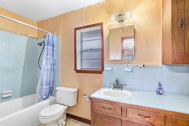 7202 Pinetex Dr, Houston, TX 77396 - full bathroom with vanity, shower / bath combination with curtain, backsplash, and tile patterned floors