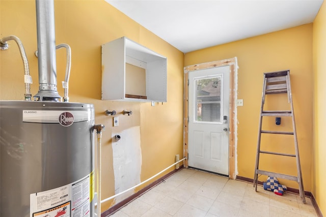 7202 Pinetex Dr, Houston, TX 77396 - utility room featuring water heater