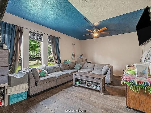 924 Navidad St, Bryan, TX 77801 - photo 8