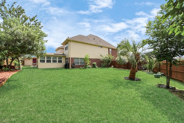 6803 Chapelfield Ln, Houston, TX 77049 - view of yard