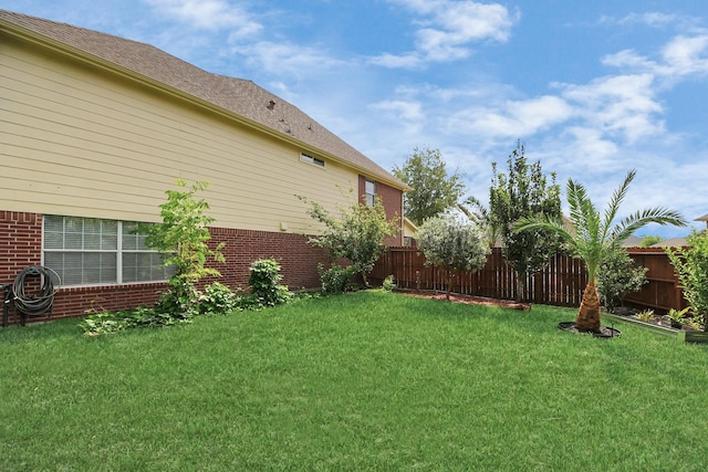 6803 Chapelfield Ln, Houston, TX 77049 - view of yard