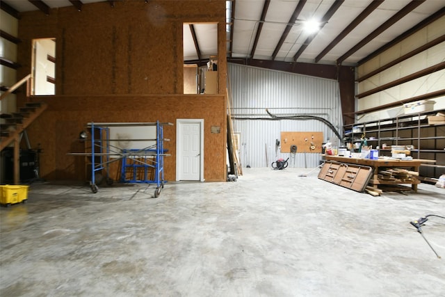 6709 Jay Rd, Hitchcock, TX 77563 - garage with a workshop area