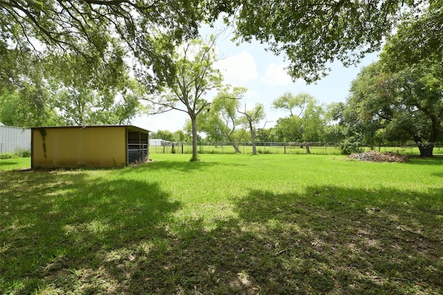 6709 Jay Rd, Hitchcock, TX 77563 - view of yard with an outbuilding