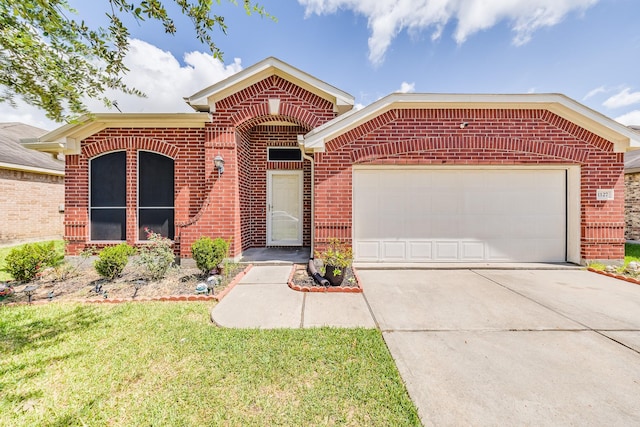 1127 Treasure Ct, Baytown, TX 77521 - photo 1