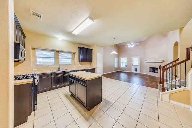 1127 Treasure Ct, Baytown, TX 77521 - photo 5