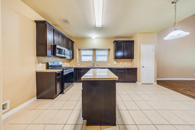 1127 Treasure Ct, Baytown, TX 77521 - photo 8