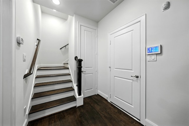 4106 Schuler St, Houston, TX 77007 - stairway featuring wood finished floors and baseboards