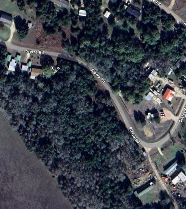2468 Sierra Rd, Brenham, TX 77833