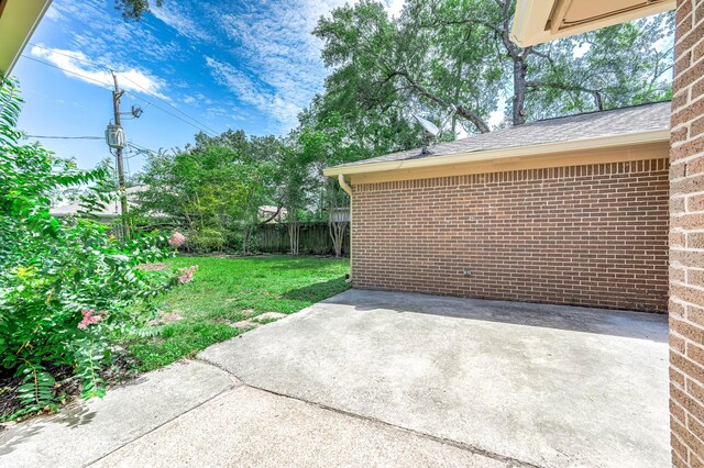 510 Shenandoah Dr, Shenandoah, TX 77381 - view of patio