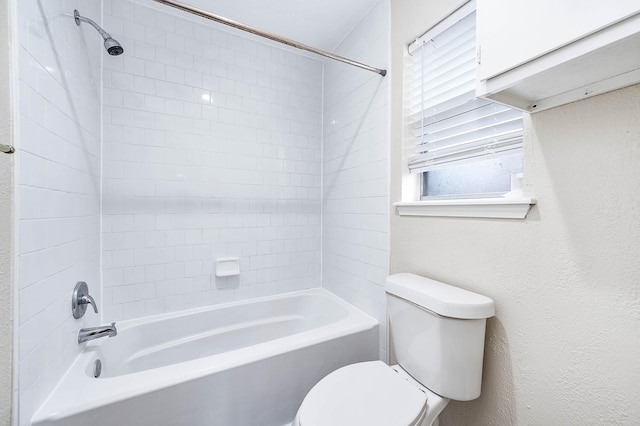 510 Shenandoah Dr, Shenandoah, TX 77381 - full bathroom featuring bathtub / shower combination and a textured wall