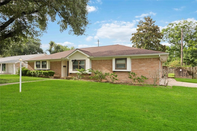 5823 Ettrick Dr, Houston, TX 77035 - photo 2