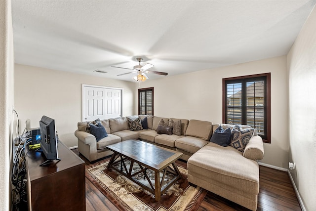 8119 Oat Meadow Trl, Houston, TX 77049 - photo 16