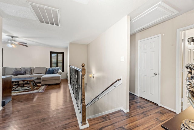 8119 Oat Meadow Trl, Houston, TX 77049 - photo 15
