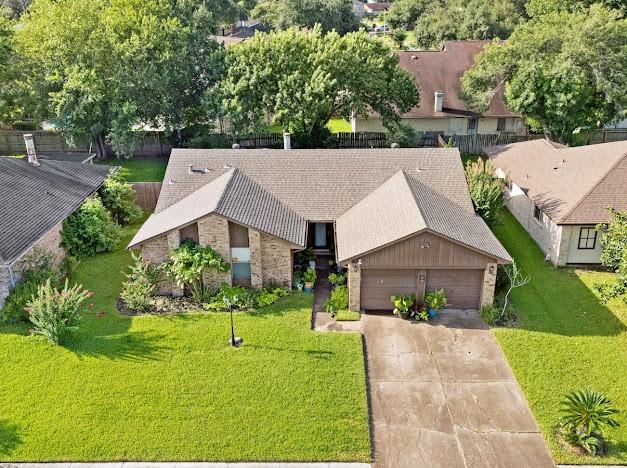 1406 River Rock Dr, Missouri City, TX 77489 - photo 2