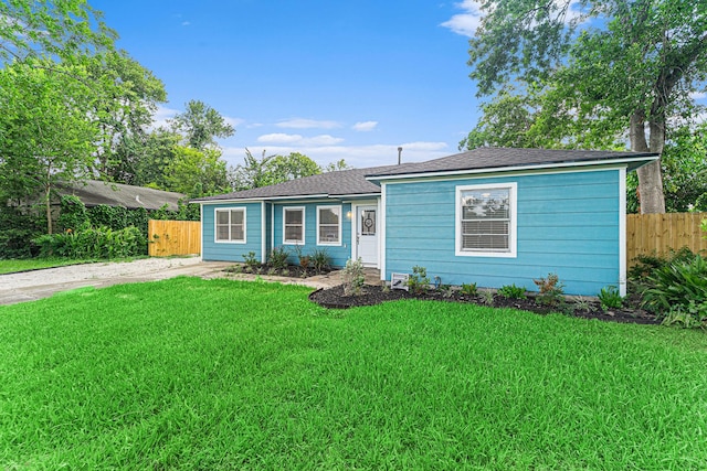308 Greenbriar Dr, Baytown, TX 77520 - photo 4