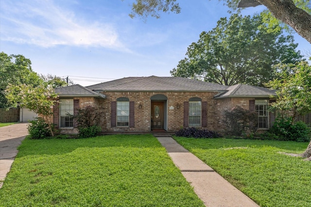 13502 Knottinghill Dr, Sugar Land, TX 77498 - photo 1