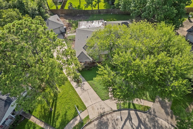13502 Knottinghill Dr, Sugar Land, TX 77498 - photo 37