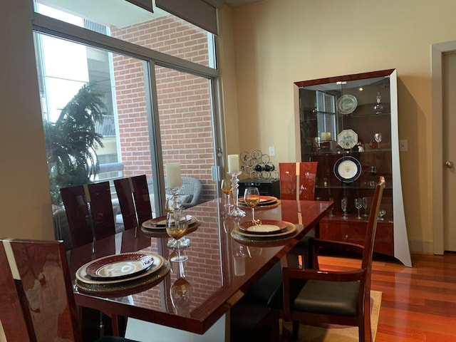 1901 Post Oak Unit 302, Houston, TX 77056 - dining area with wood finished floors