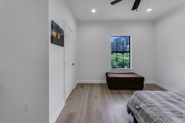 727 E 40th St, Houston, TX 77022 - bedroom featuring wood finished floors, recessed lighting, and a ceiling fan