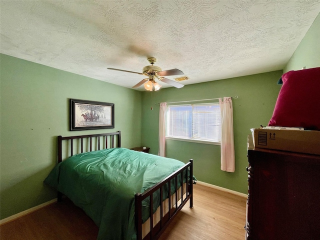 4710 Widerop Ln, Friendswood, TX 77546 - photo 25