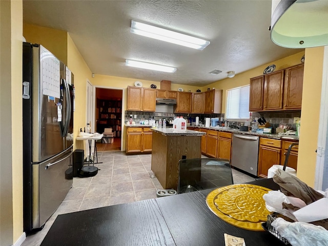 4710 Widerop Ln, Friendswood, TX 77546 - photo 16