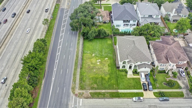 4628 Pine St, Bellaire, TX 77401