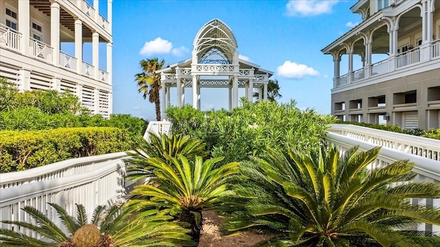 726 Positano Rd, Galveston, TX 77550