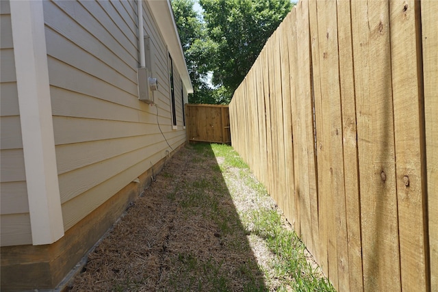 9587 Darkwood St, Willis, TX 77318 - photo 19