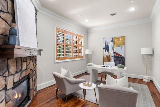 1013 Mulberry Ln, Bellaire, TX 77401 - office area with crown molding, wood finished floors, a fireplace, and recessed lighting